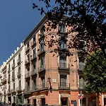 Prado Santa Ana 2BD/2BA