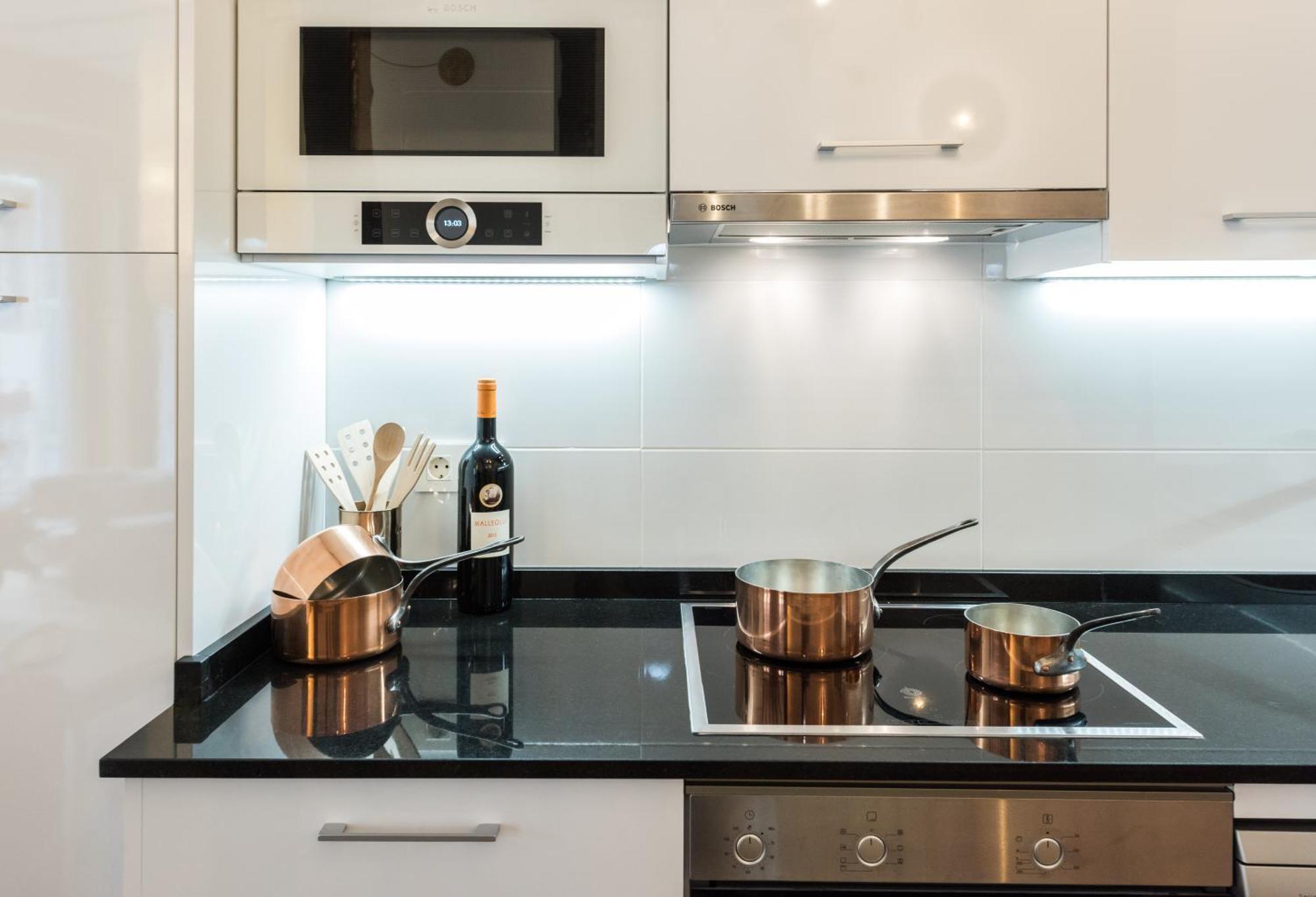 Prado Santa Ana 2bd/2ba Apartamento Madrid
