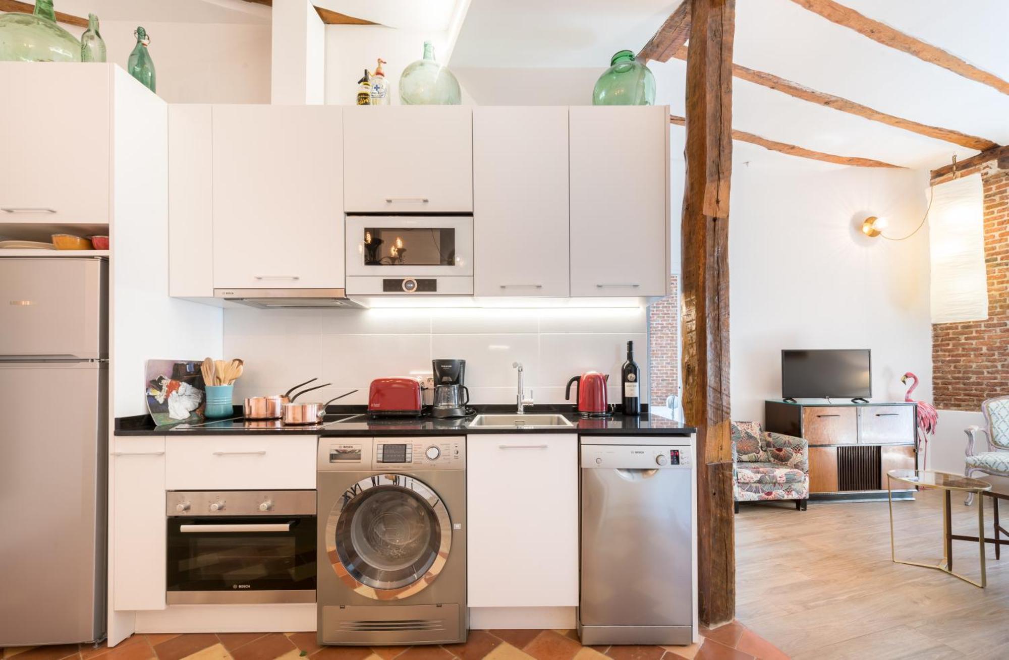 Apartamento Prado Santa Ana 2bd/2ba *