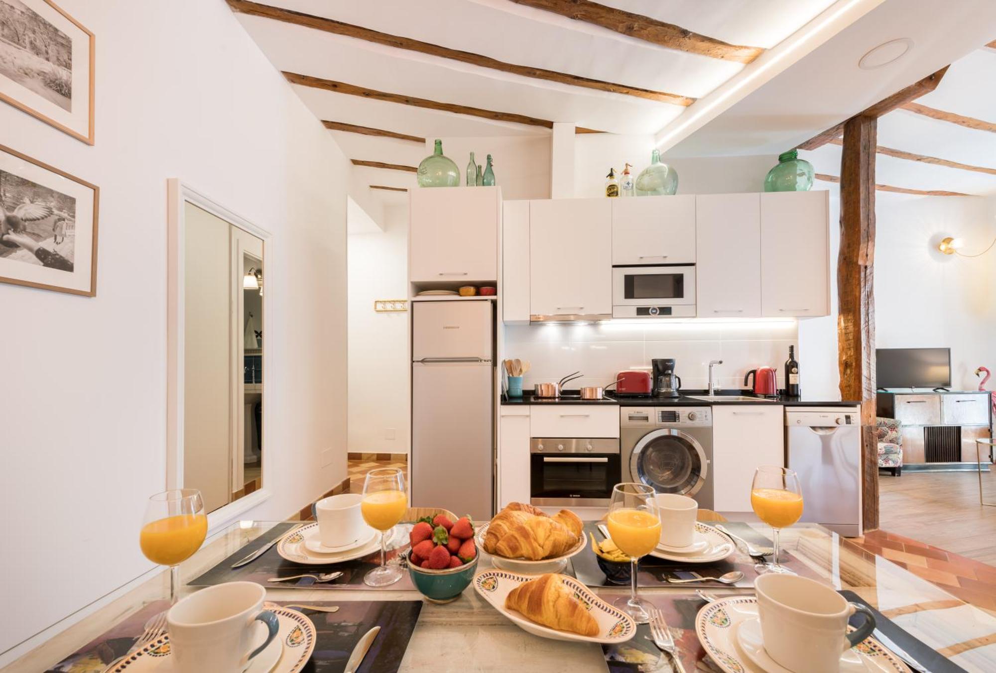 Prado Santa Ana 2bd/2ba
