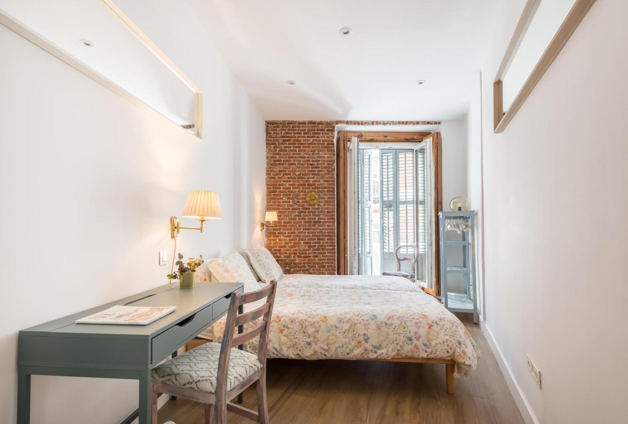 Prado Santa Ana 2bd/2ba