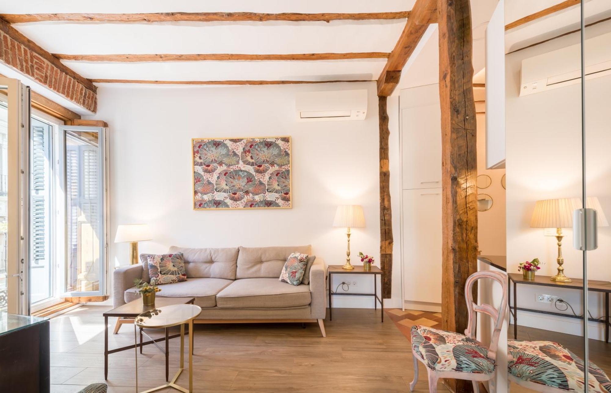 Prado Santa Ana 2bd/2ba *